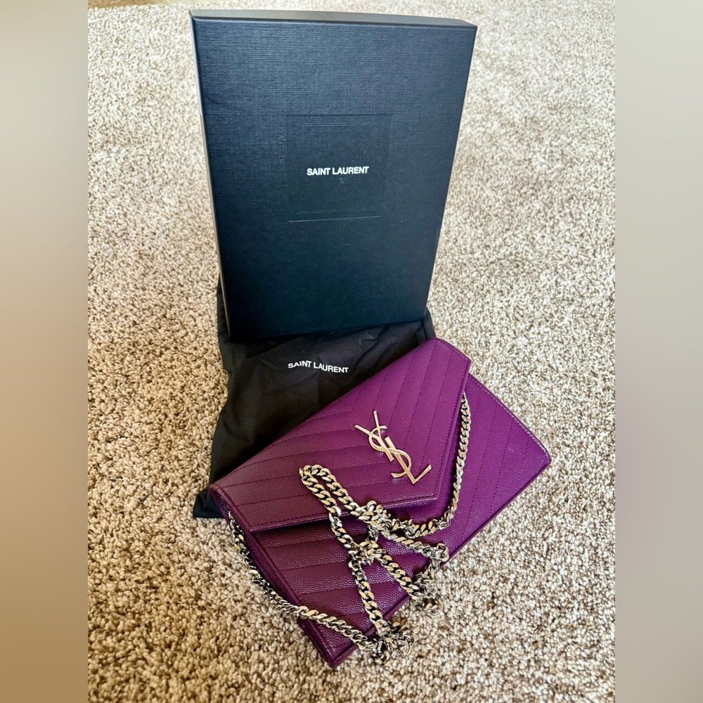 Excellent Condition - YSL Chevron Wallet on Chain (WOC) - Picture 3 of 9